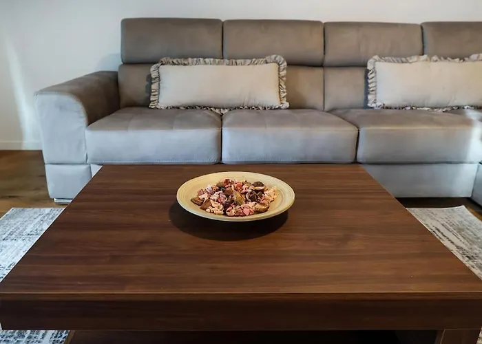 Luxury Vista Haven - Apt2, Free Parking