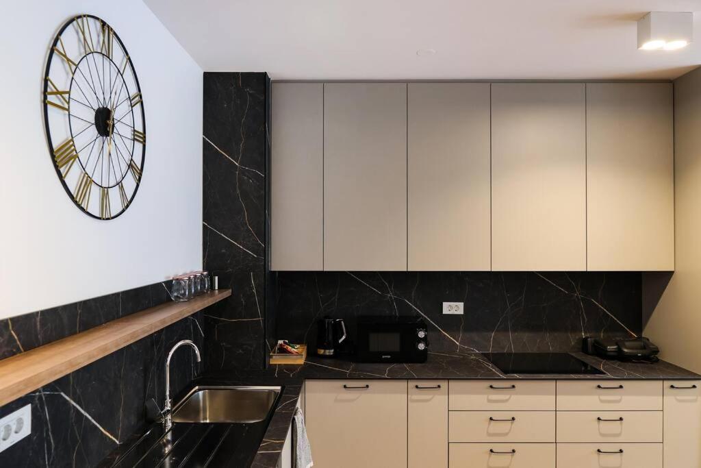 Luxury Vista Haven - Apt2, Free Parking * Záhřeb